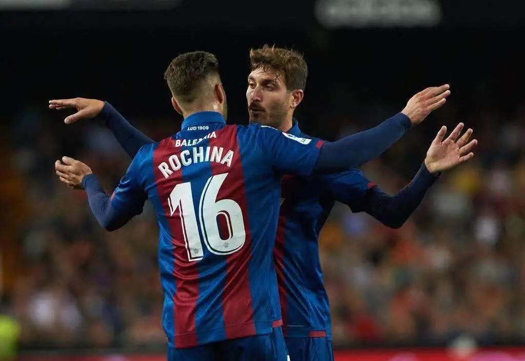 游体育官网-转折点托特纳姆止住颓势，国王杯国际比赛日攻防权衡，媒体盛赞，球队文化再被提及(托特纳姆热刺vs曼城)