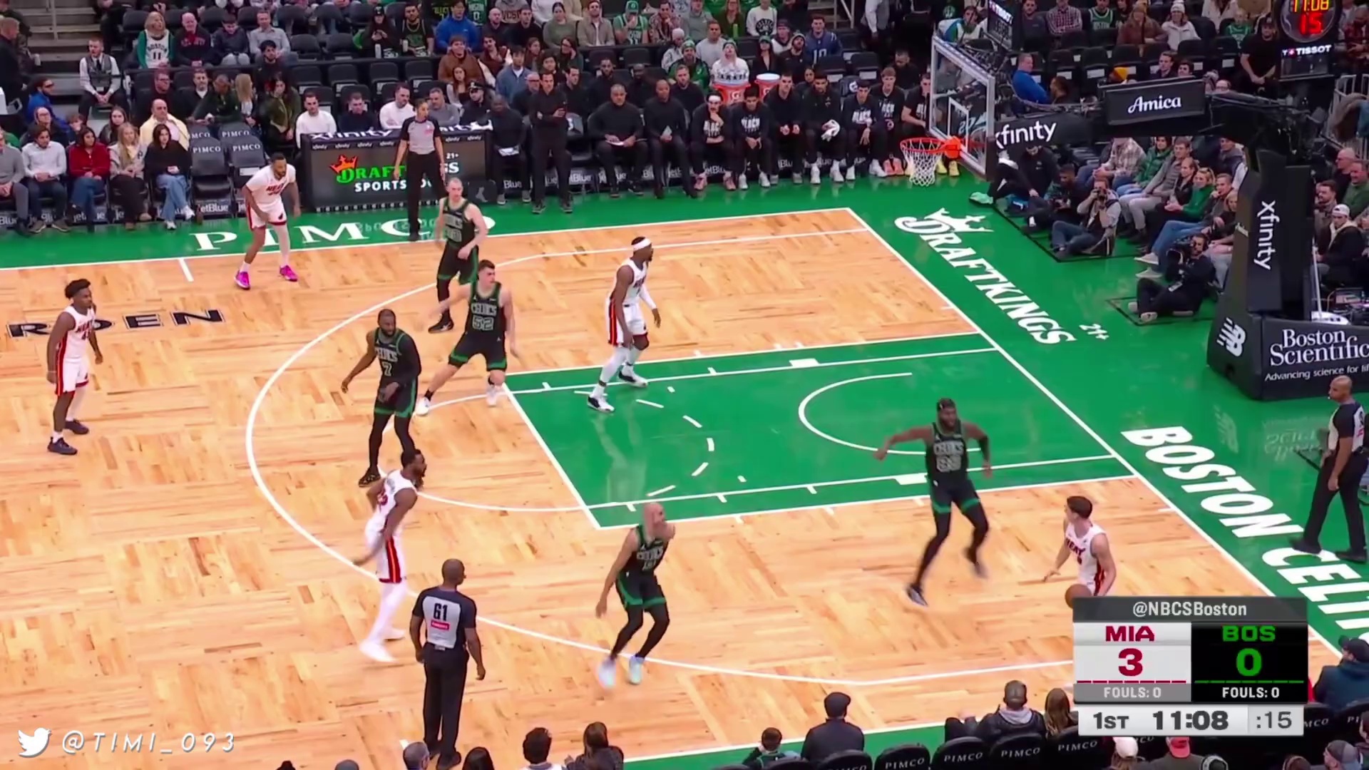 九游体育-波士顿凯尔特人训练开放日；窗口期防线松动引欢呼；NBA常规赛在即；资深球员宣示担当的简单介绍